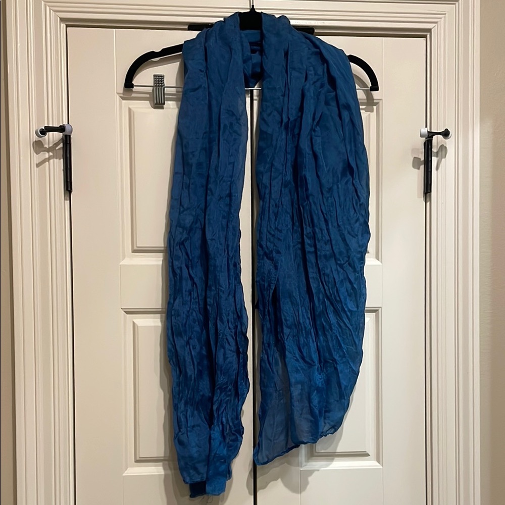 Blue Crinkled Scarf